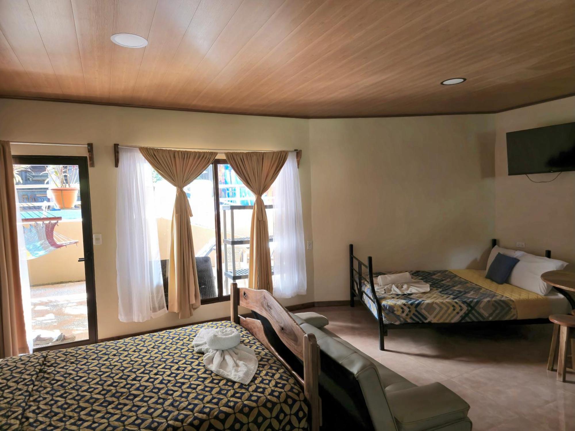 Cool Waters Jungle Villas أوفيتا المظهر الخارجي الصورة